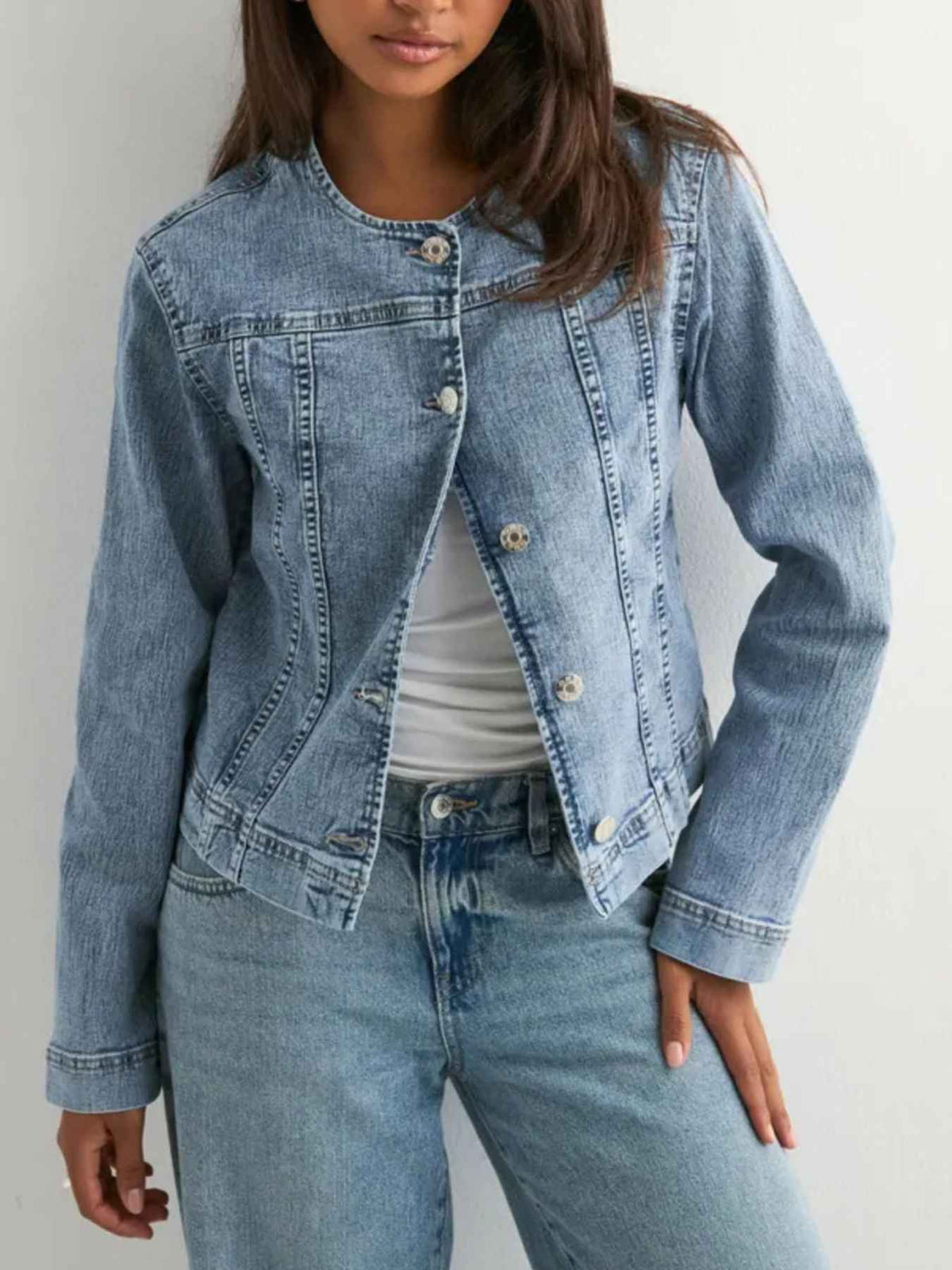 Classic Button-Down Denim Jacket - Timeless Style for Every Wardrobe