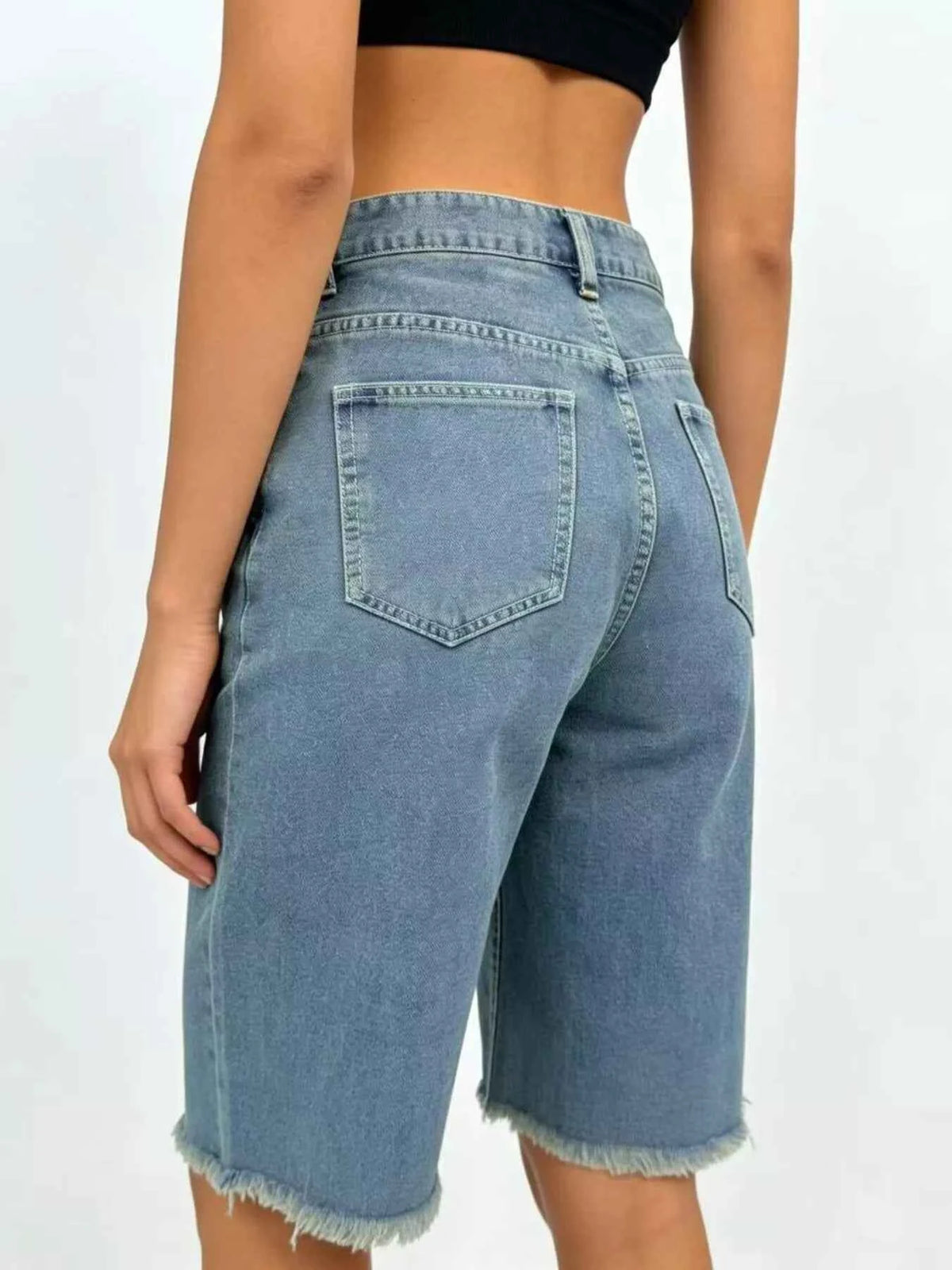 Frayed Hem Relaxed Fit Denim Shorts - Effortless Style and Comfort — view 4
