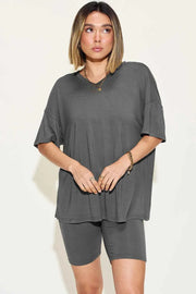 Transform Your Style with Our V-Neck T-Shirt and Shorts Set — view 27