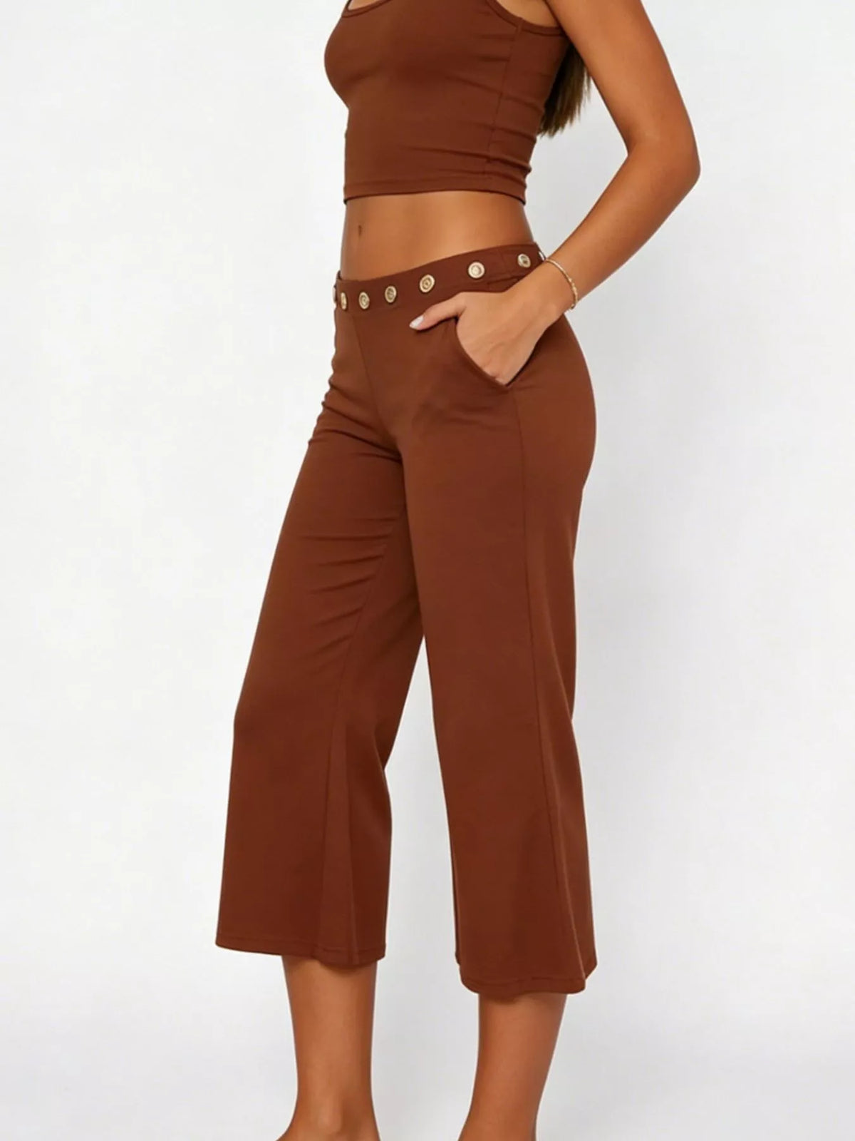 Mid Rise Capris Pants — view 7