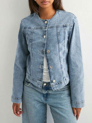Classic Button-Down Denim Jacket - Timeless Style for Every Wardrobe — view 3