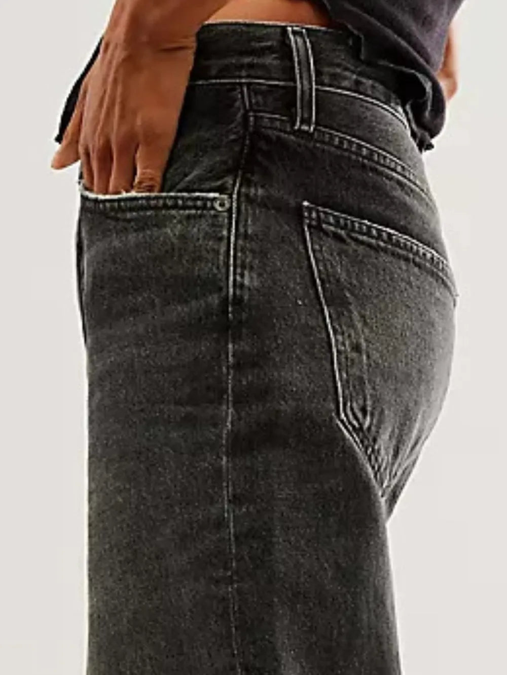 Cuffed Jeans with Pockets for Effortless Style — view 9