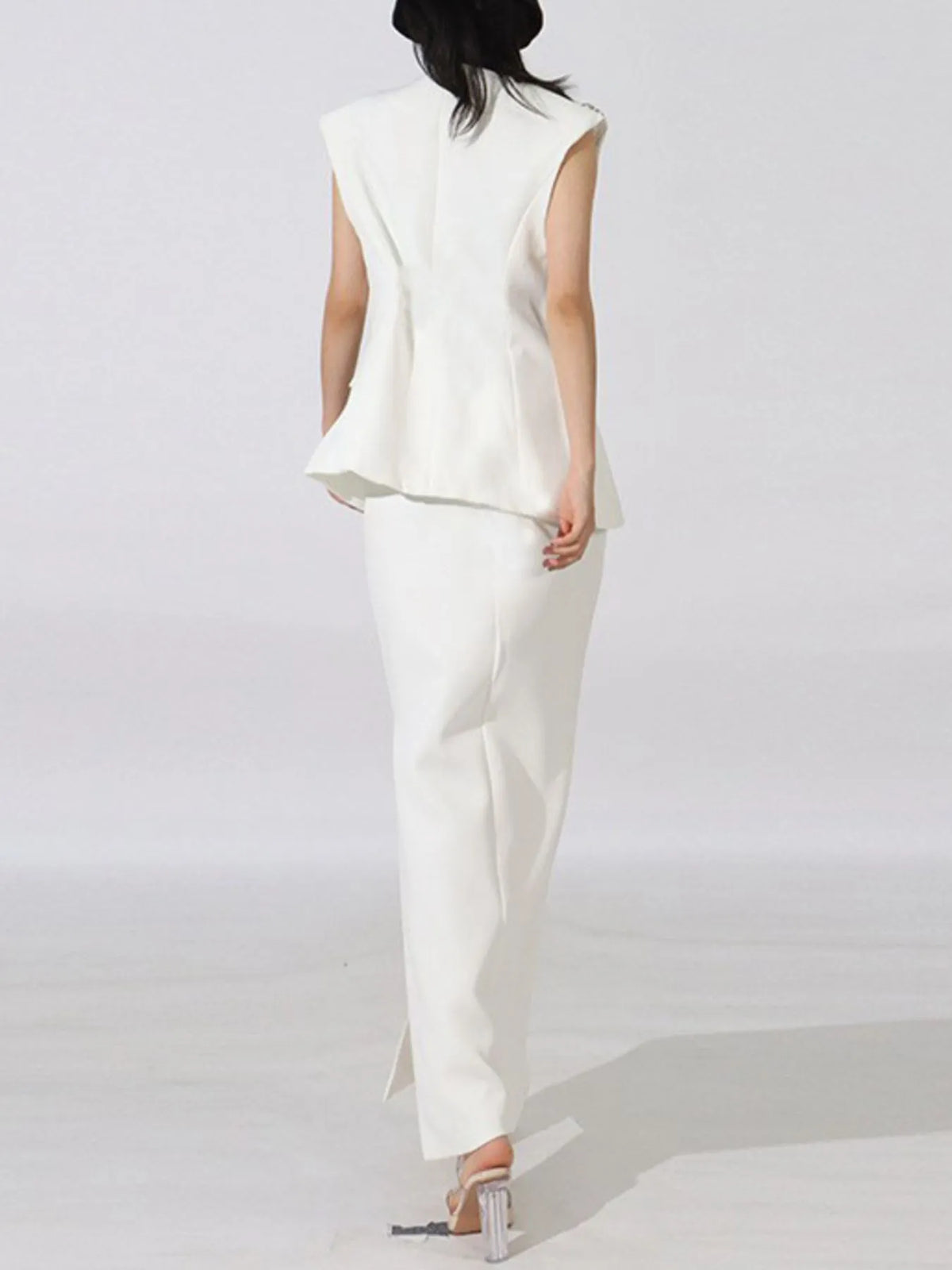 Stylish Flower Sleeveless Vest and Skirt Set for Effortless Elegance — view 11
