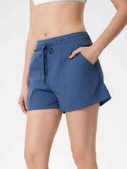 Active Shorts with Pockets - Comfort and Functionality Combined — view 3