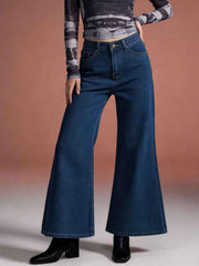 High-Waisted Flare Leg Jeans for Ultimate Comfort and Style — view 3