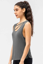 Cutout Reversible Active Tank: Versatile Comfort for Every Workout — view 12