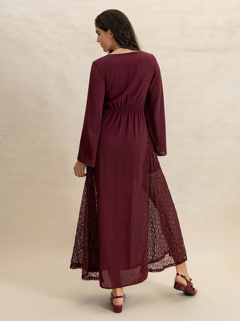 Lace Patchwork V-Neck Long Sleeve Midi Dress — view 7