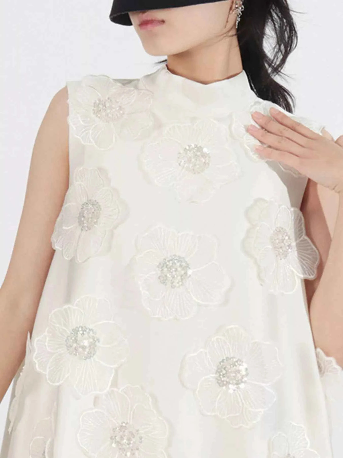Floral Embellished Sleeveless Maxi Dress
