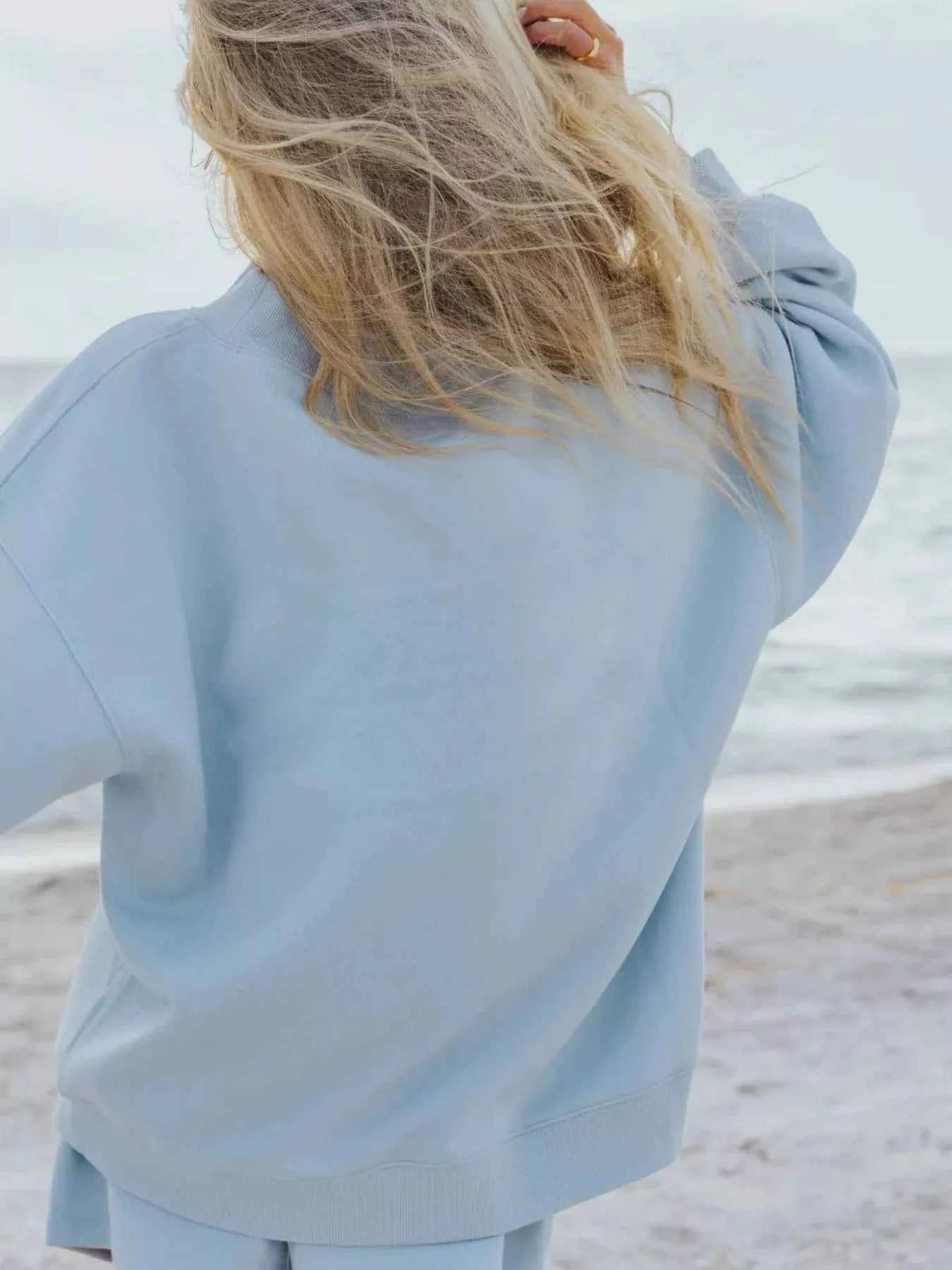 Relaxed Fit Round Neck Sweatshirt and Shorts Set for Ultimate Comfort — view 11