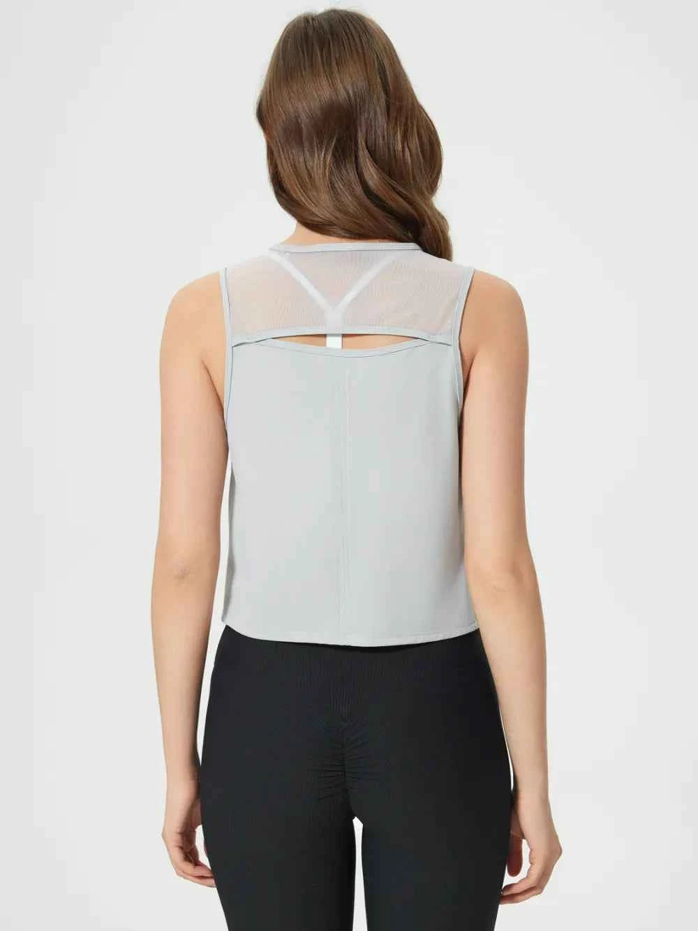 Round Neck Cropped Active Tank for Ultimate Comfort — view 2