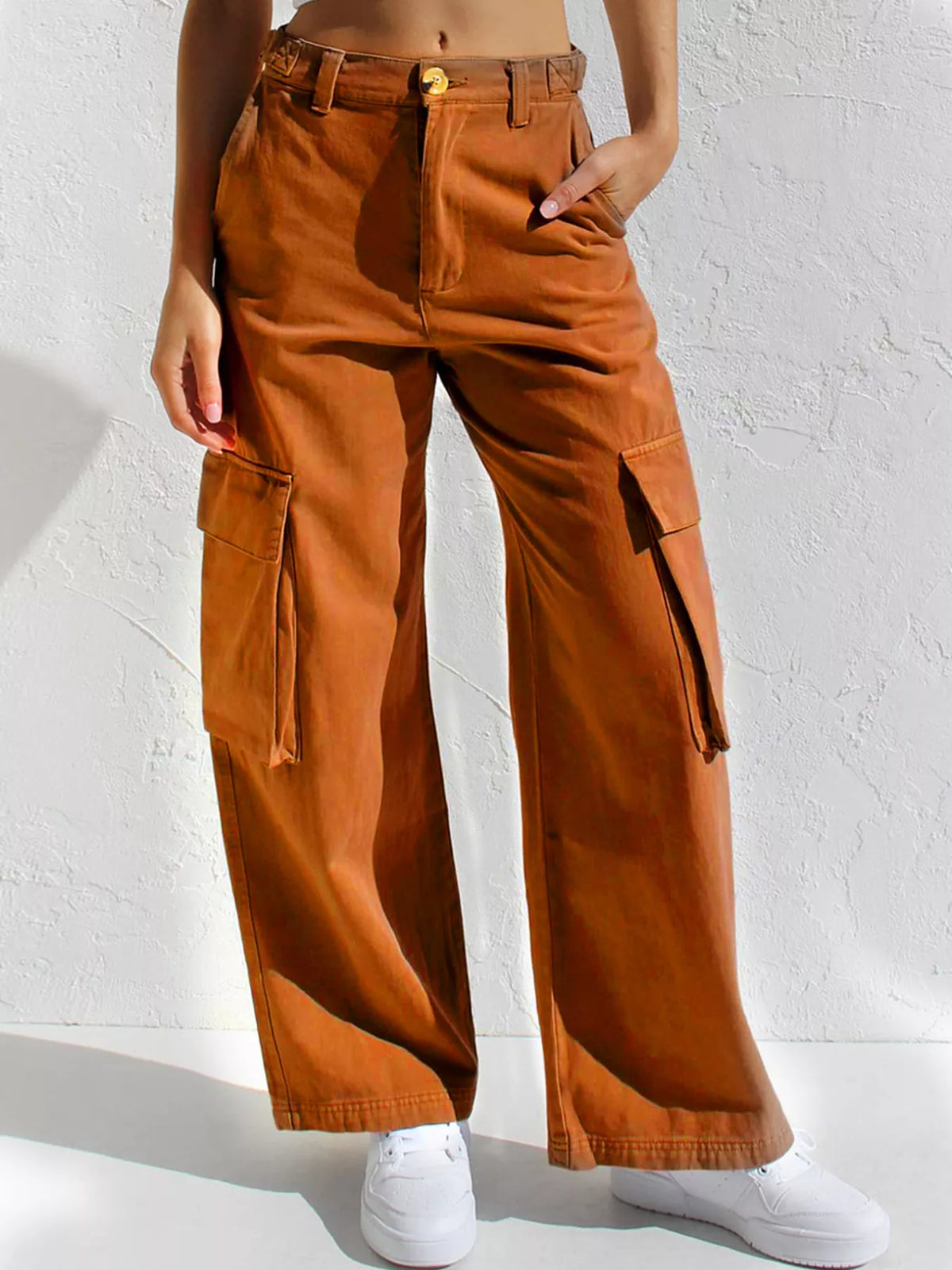 High-Waisted Wide Leg Cargo Jeans - Effortless Style & Comfort — view 11