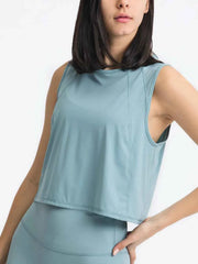 Round Neck Cropped Active Tank for Ultimate Comfort — view 11