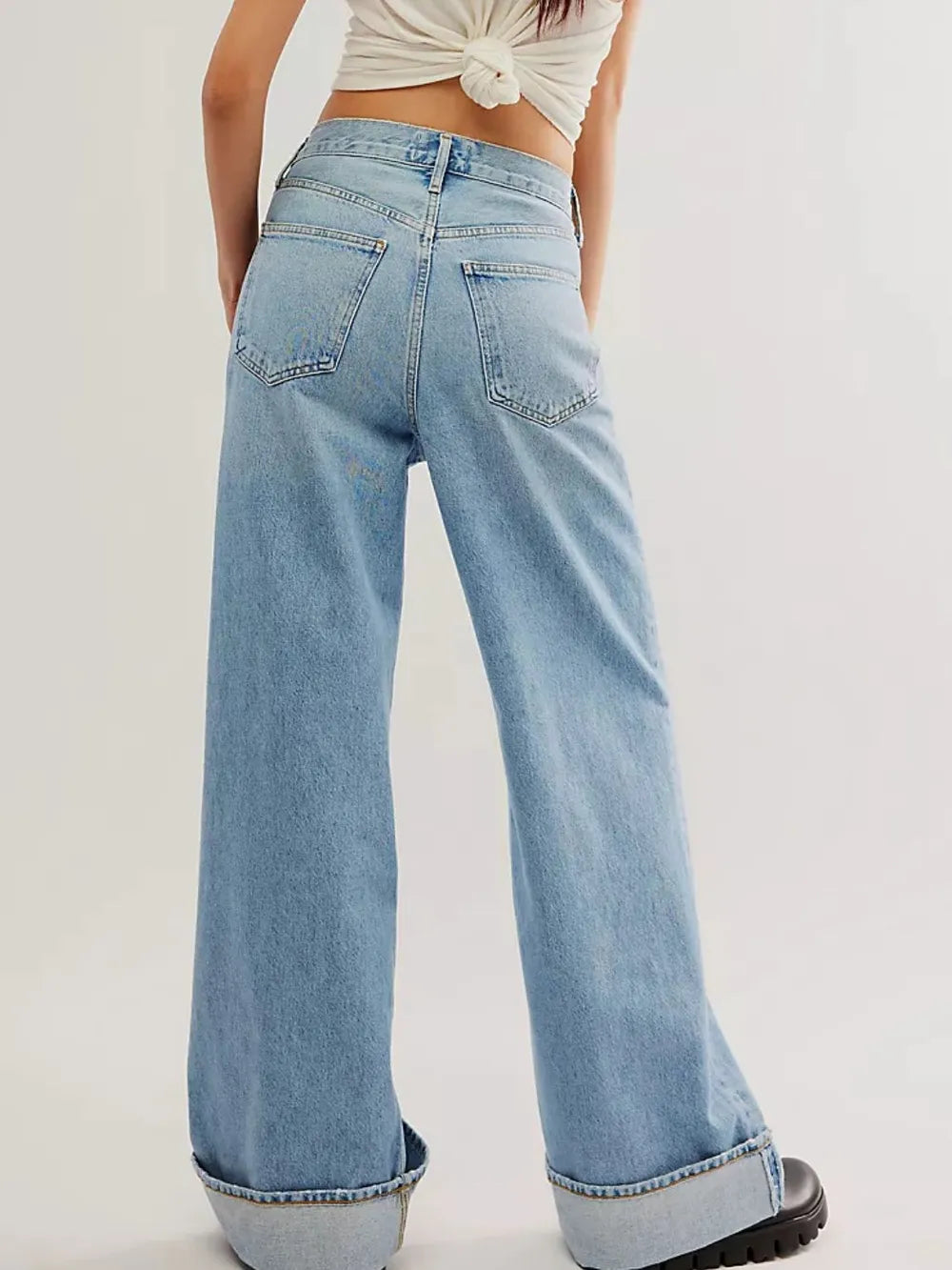 Cuffed Jeans with Pockets for Effortless Style — view 5