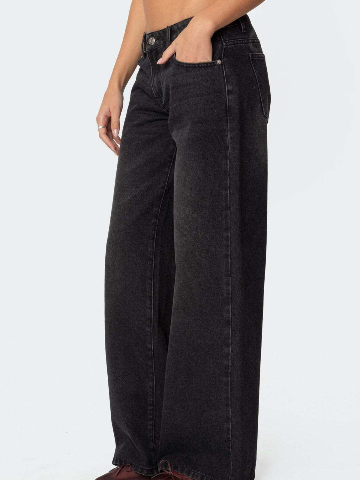 Vintage Wash Wide Leg Jeans - Timeless Style & Comfort — view 7
