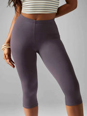 High-Waisted Active Capri Leggings for Ultimate Comfort and Style — view 8