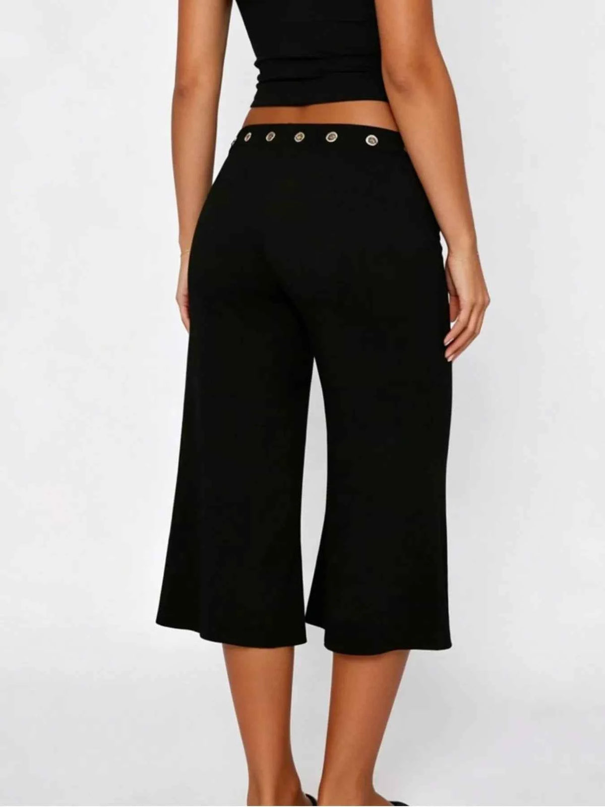 Mid Rise Capris Pants — view 3