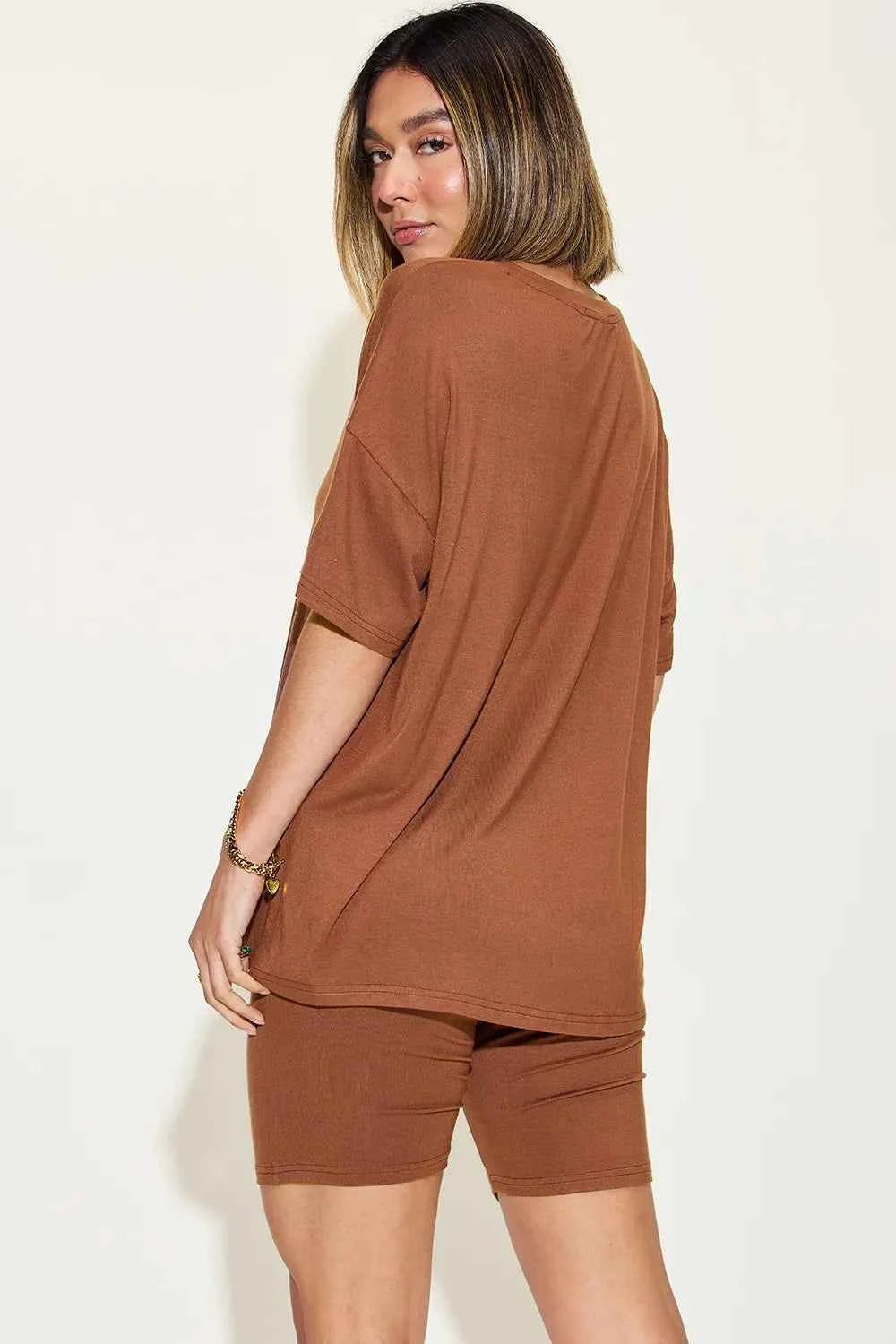 Transform Your Style with Our V-Neck T-Shirt and Shorts Set — view 11