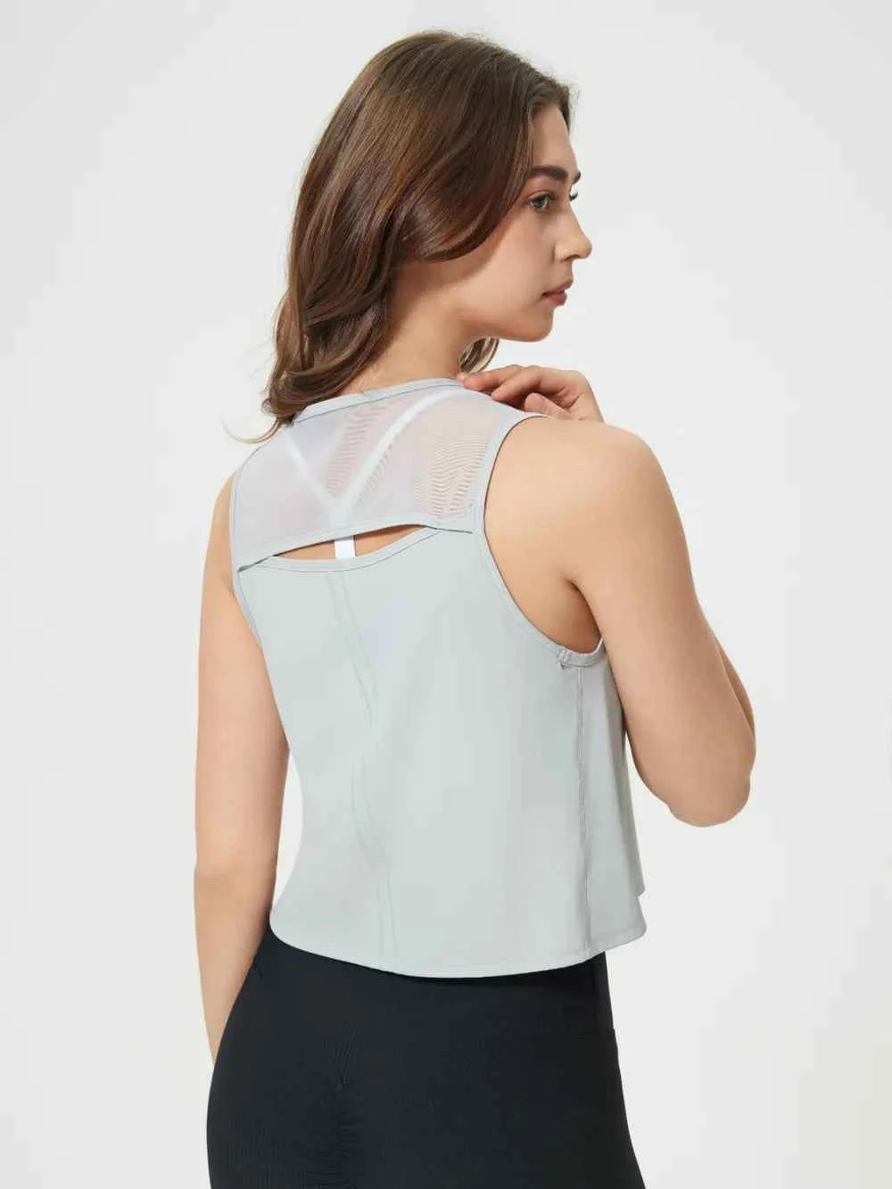 Round Neck Cropped Active Tank for Ultimate Comfort — view 4