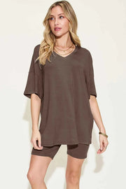 Transform Your Style with Our V-Neck T-Shirt and Shorts Set — view 17