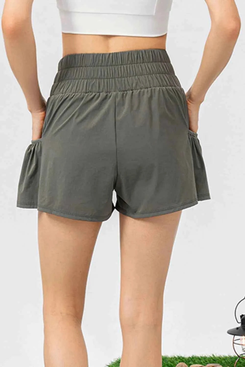 Elastic Waist Pocketed Active Shorts for Ultimate Comfort — view 11