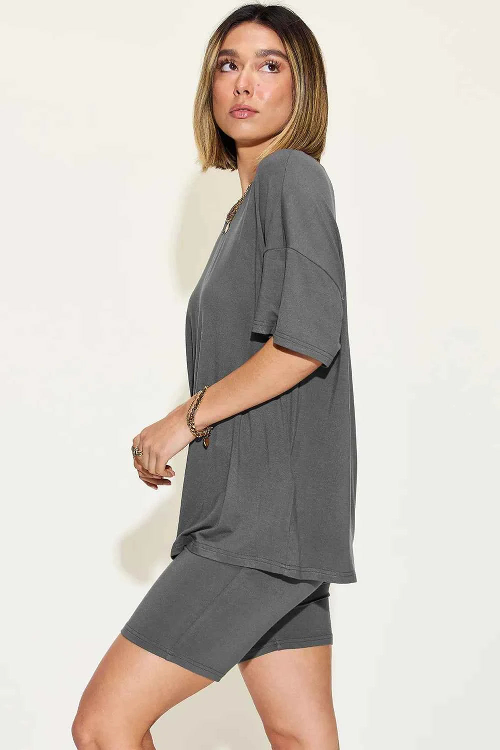 Transform Your Style with Our V-Neck T-Shirt and Shorts Set — view 28