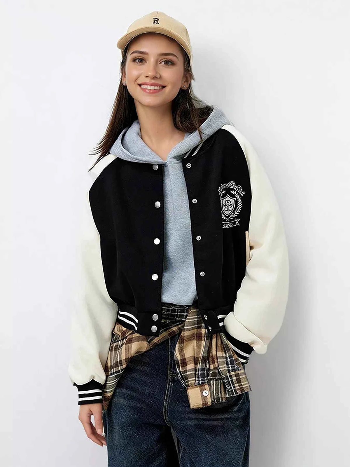 Contrast Sleeve Snap Down Jacket - Style Meets Comfort — view 2