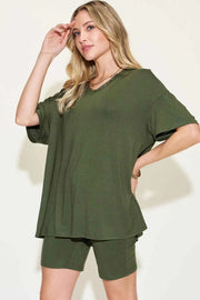 Transform Your Style with Our V-Neck T-Shirt and Shorts Set — view 22