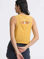 Round Neck Cropped Active Tank for Ultimate Comfort — view 15