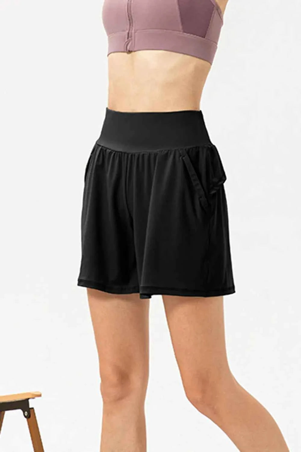 Pocketed Elastic Waist Active Shorts for Ultimate Comfort — view 9